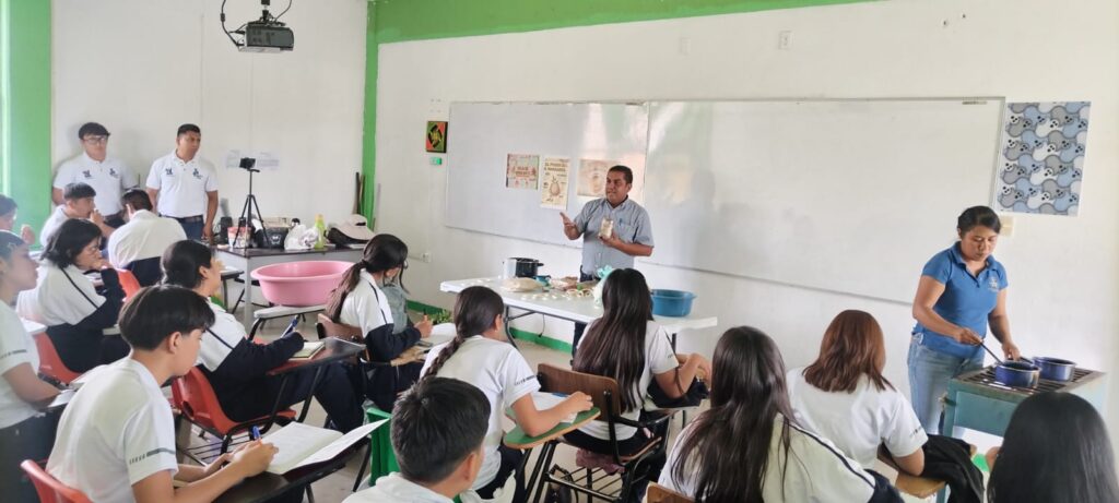 Feria ambiental de la primavera 2026 IEBO 03 San Pedro Ixtlahuaca