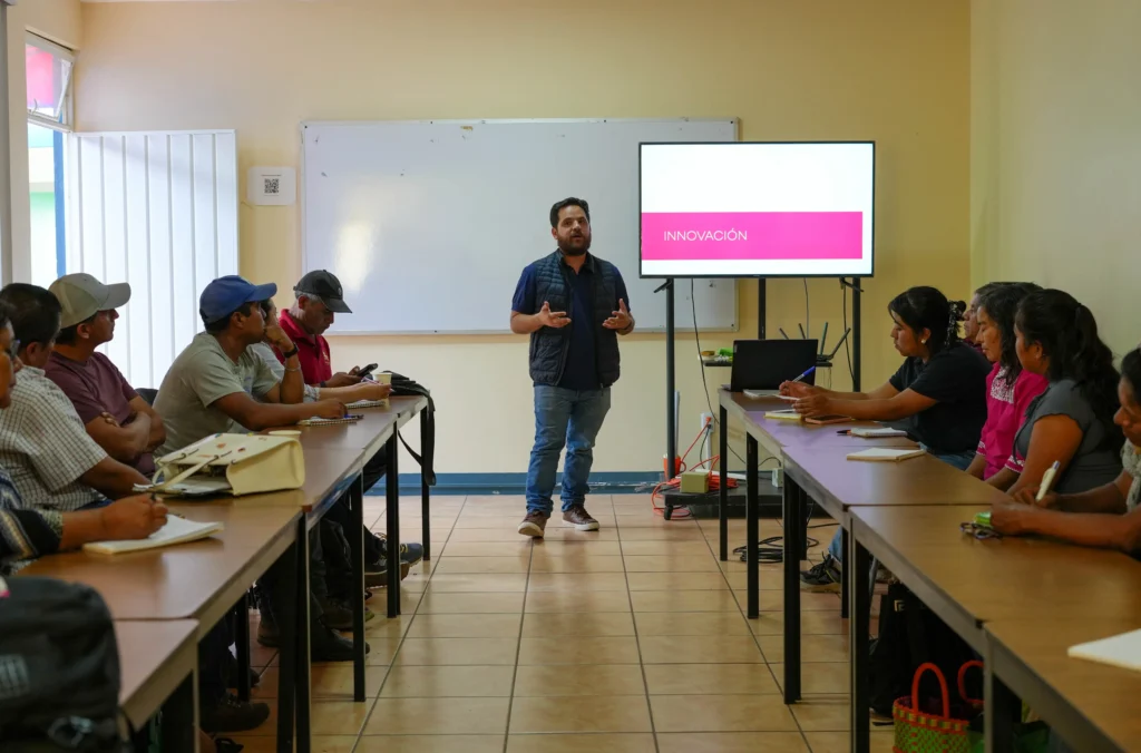 Centéotl y CIMMYT unen esfuerzos para fortalecer emprendimientos agroecológicos en Oaxaca