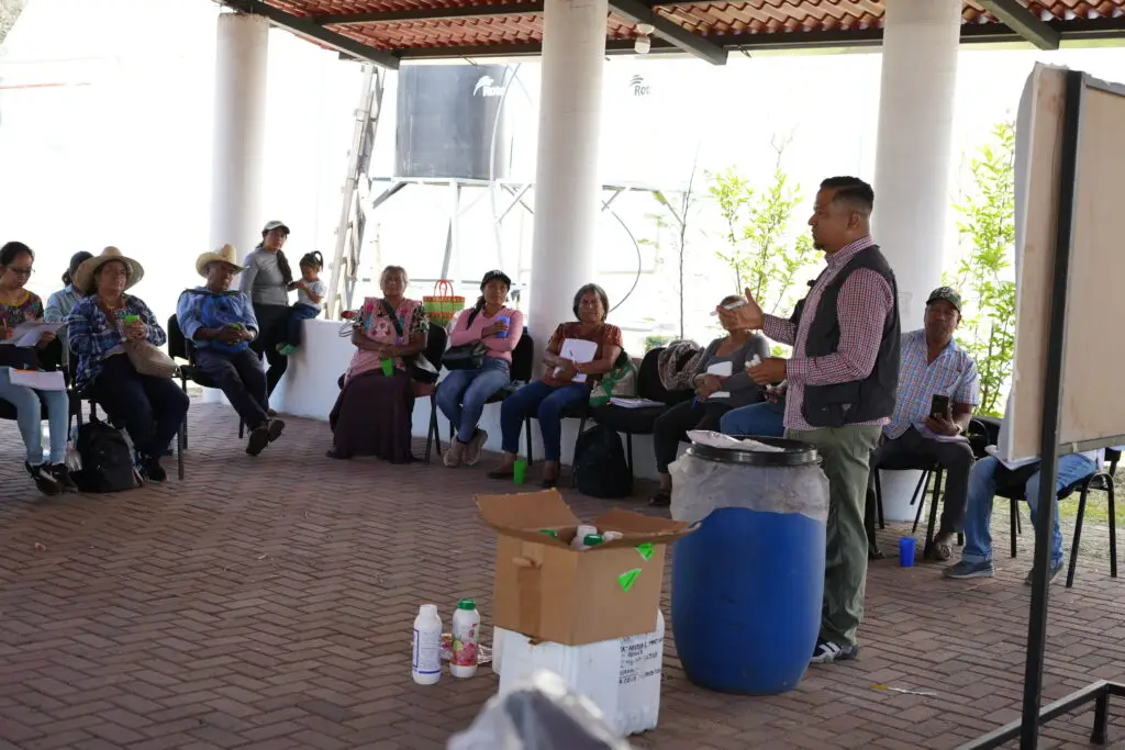 Capacitación en la reproducción de microorganismos a la Red de Campesinos Agroecológicos del estado de Oaxaca
