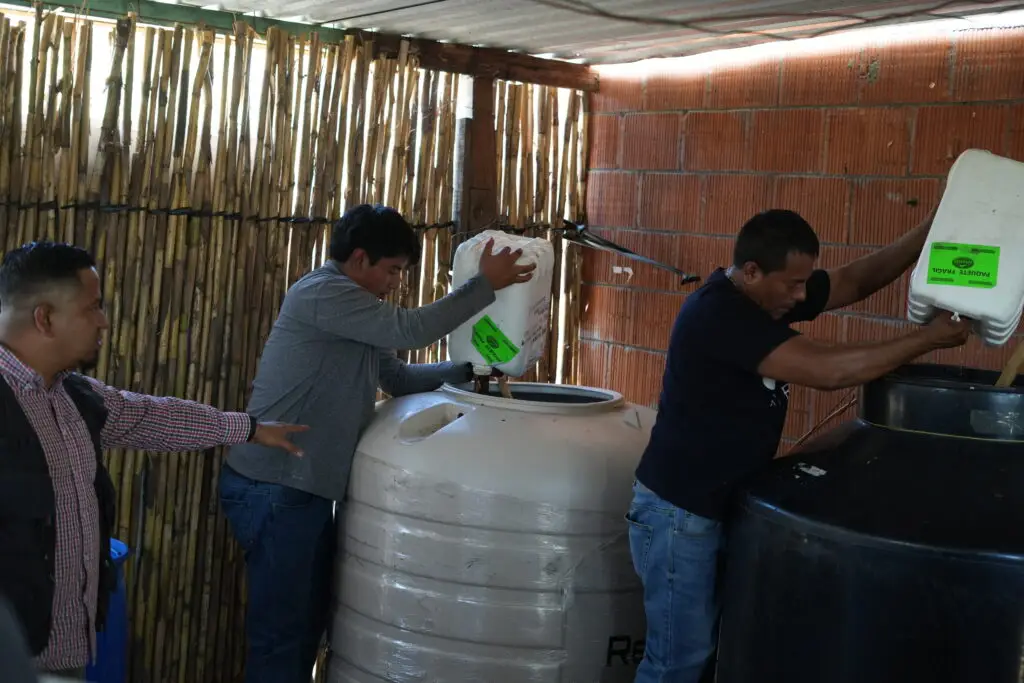 Capacitación en la reproducción de microorganismos a la Red de Campesinos Agroecológicos del estado de Oaxaca