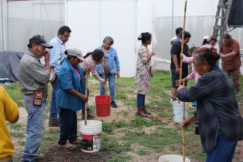 Agricultura Biodinámica | Capacitación en Concentrados Biopotenciadores para mejorar la fertilidad de la tierra